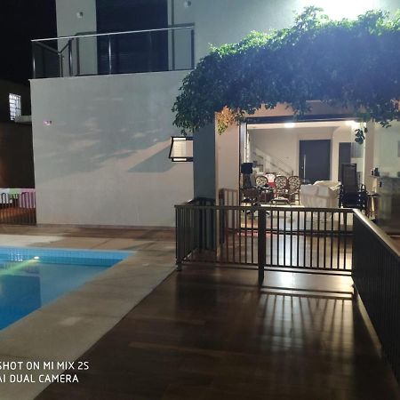 Casa Moderna No Centro Proxima A Atracoes Turisticas Villa Foz do Iguaçu Kültér fotó